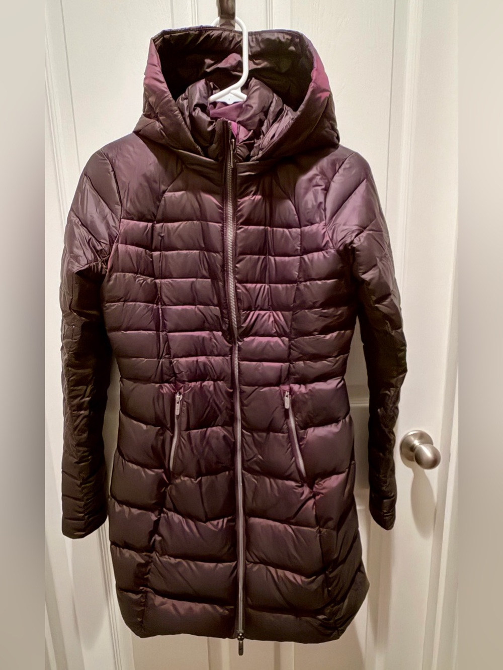 Lululemon Size 4 Long Goose Down Puffer Coat Burgundy Hooded